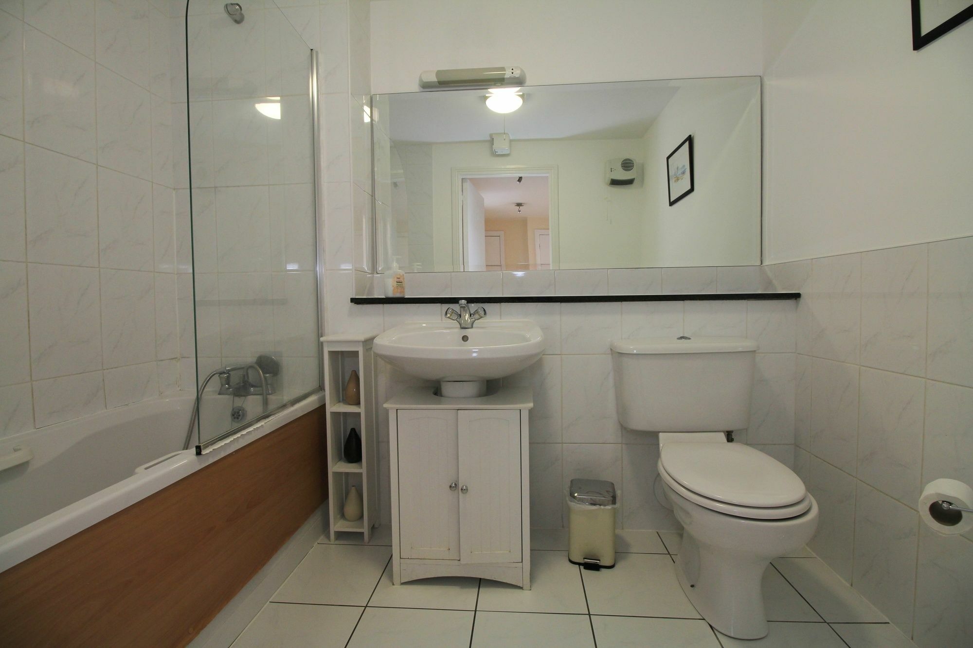 Point Village Modern Apartment Dublin Bagian luar foto